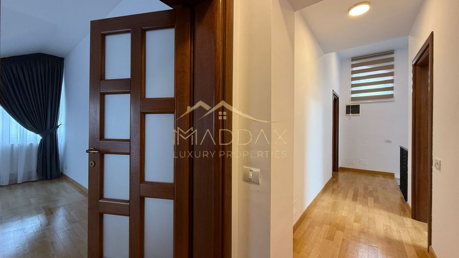 Vila moderna Corbeanca-spatiu, confort si intimitate - Poză 41