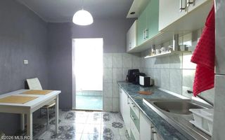 Far - Parc, 2 camere decomandate, 2 balcoane, 56 mp, centrala gaz! - Poză 10