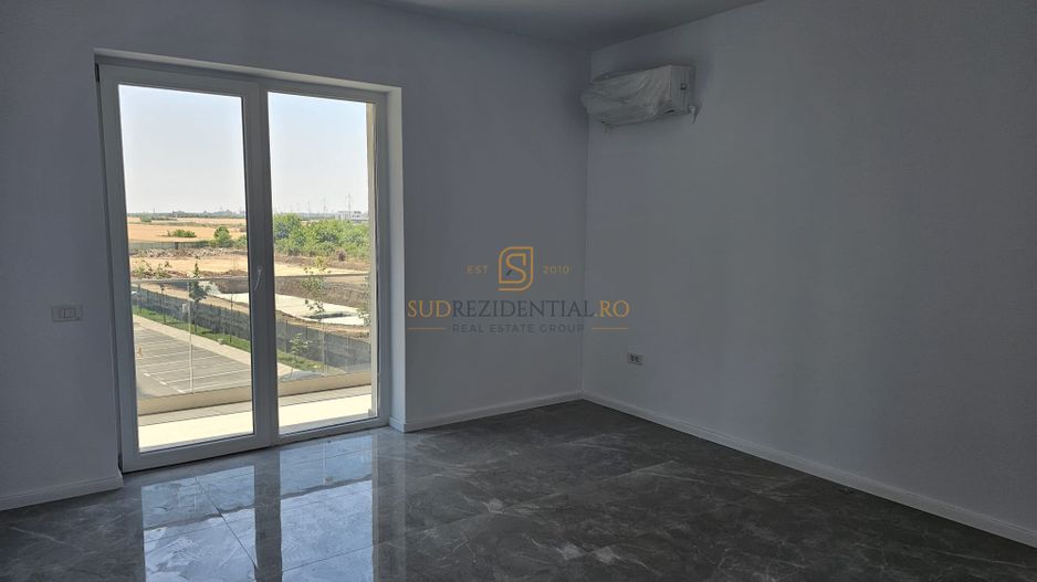 Apartament decomandat 3 camere, disponibil imediat, etaj 2/10 - Poză 5