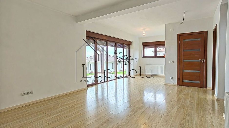 Casa de Vanzare | 136 MPU | 5 Camere |  Bavaria Stadt | 0% COMISION - Poză 3