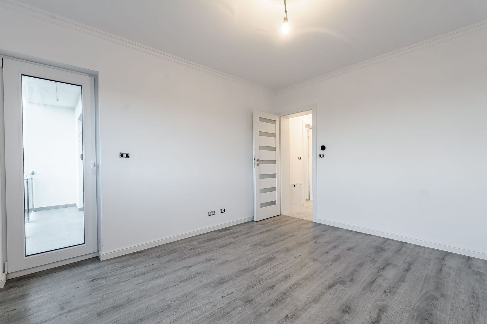 PREȚ REDUS! Vilă nouă cu terasă panoramică și 4 dormitoare, în Gai - Poză 8