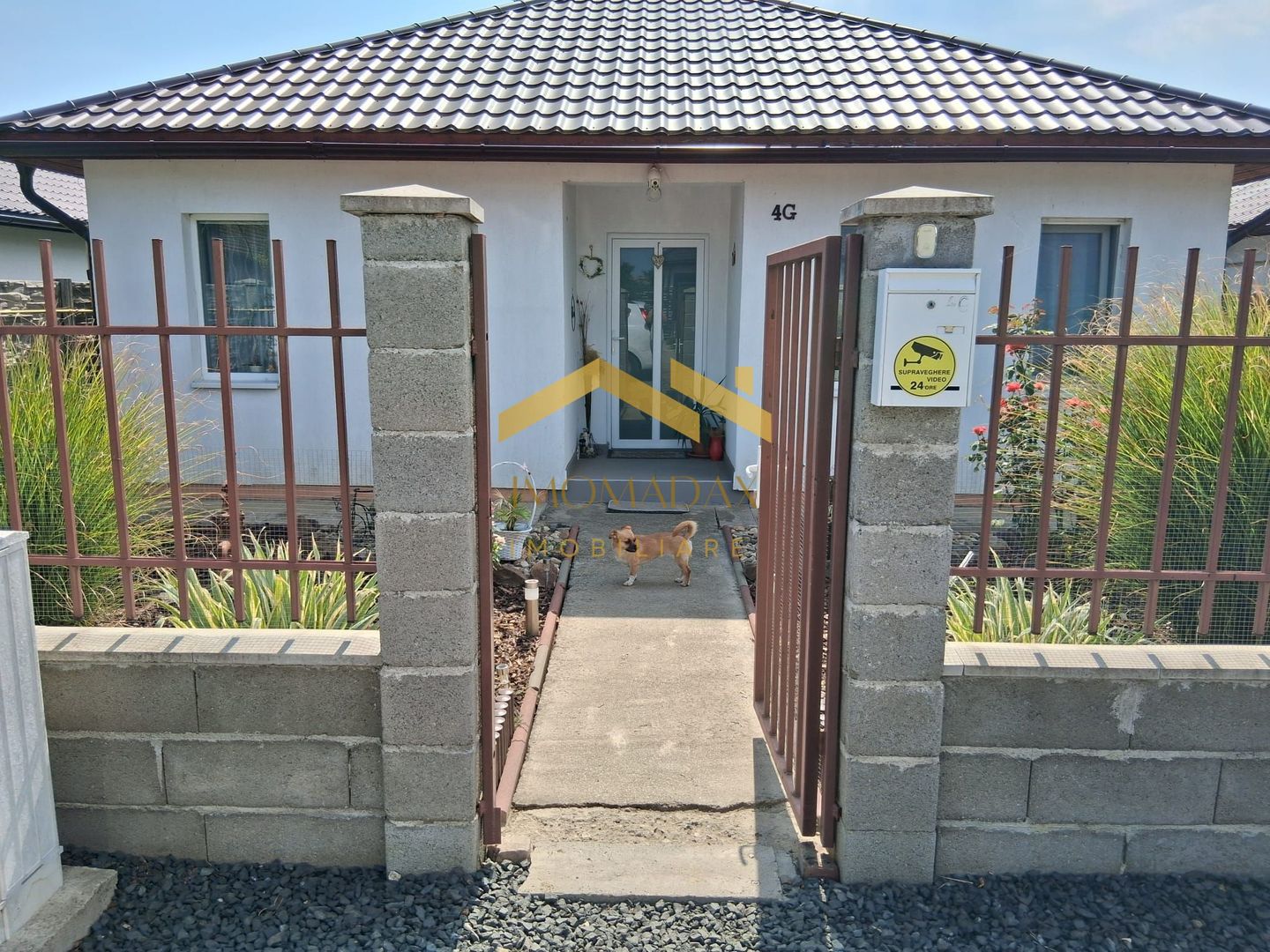 -Casa Individuala - 4 camere -teren generos - - Poză 1