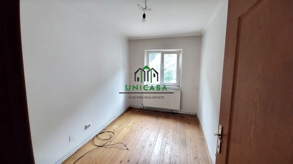 Apartament 3 camere de vânzare în Voineasa, județul Vâlcea - Poză 6
