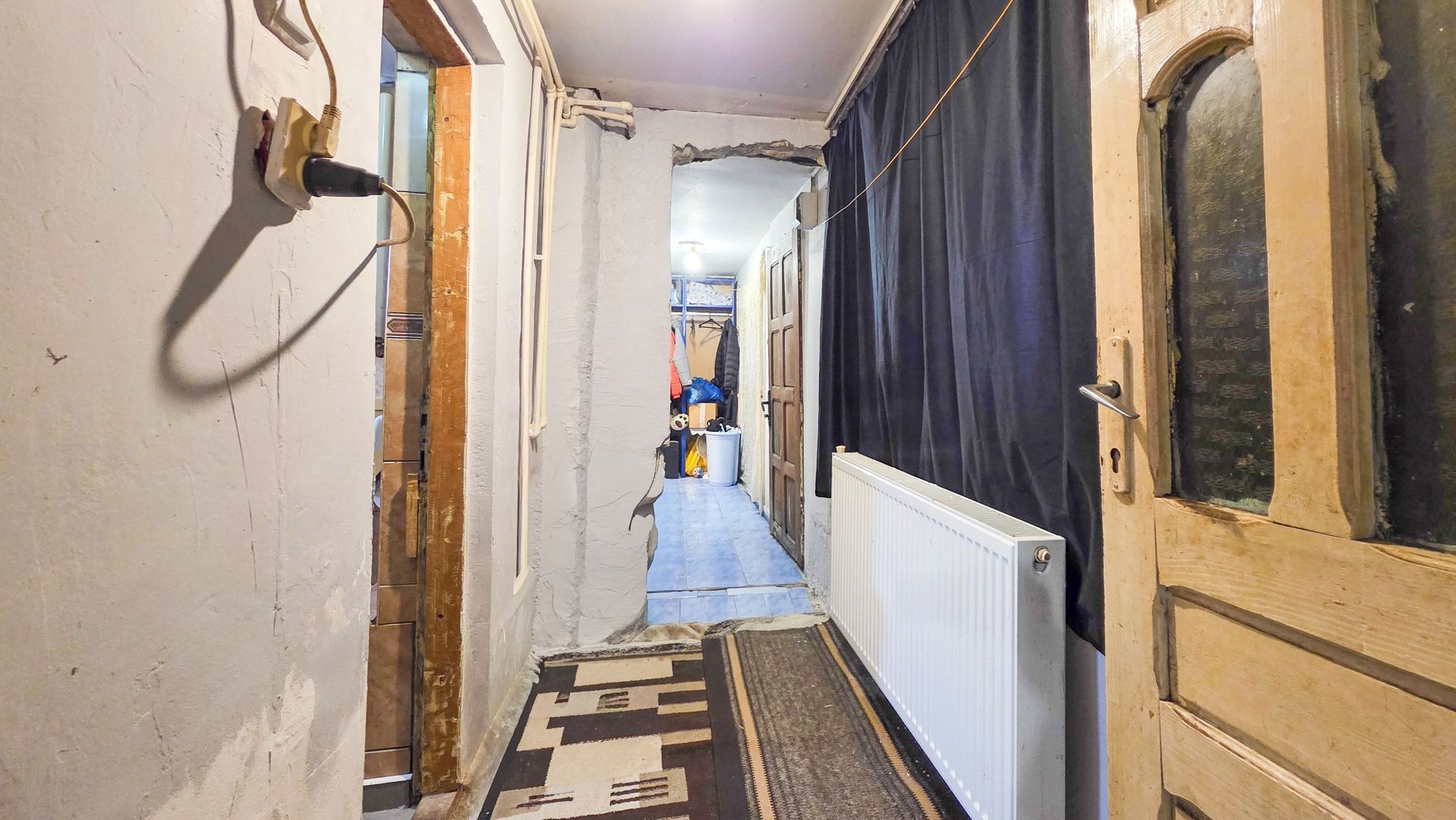 Ghencea – Casă individuală cu mare potențial, poziție excelentă ! - Poză 7