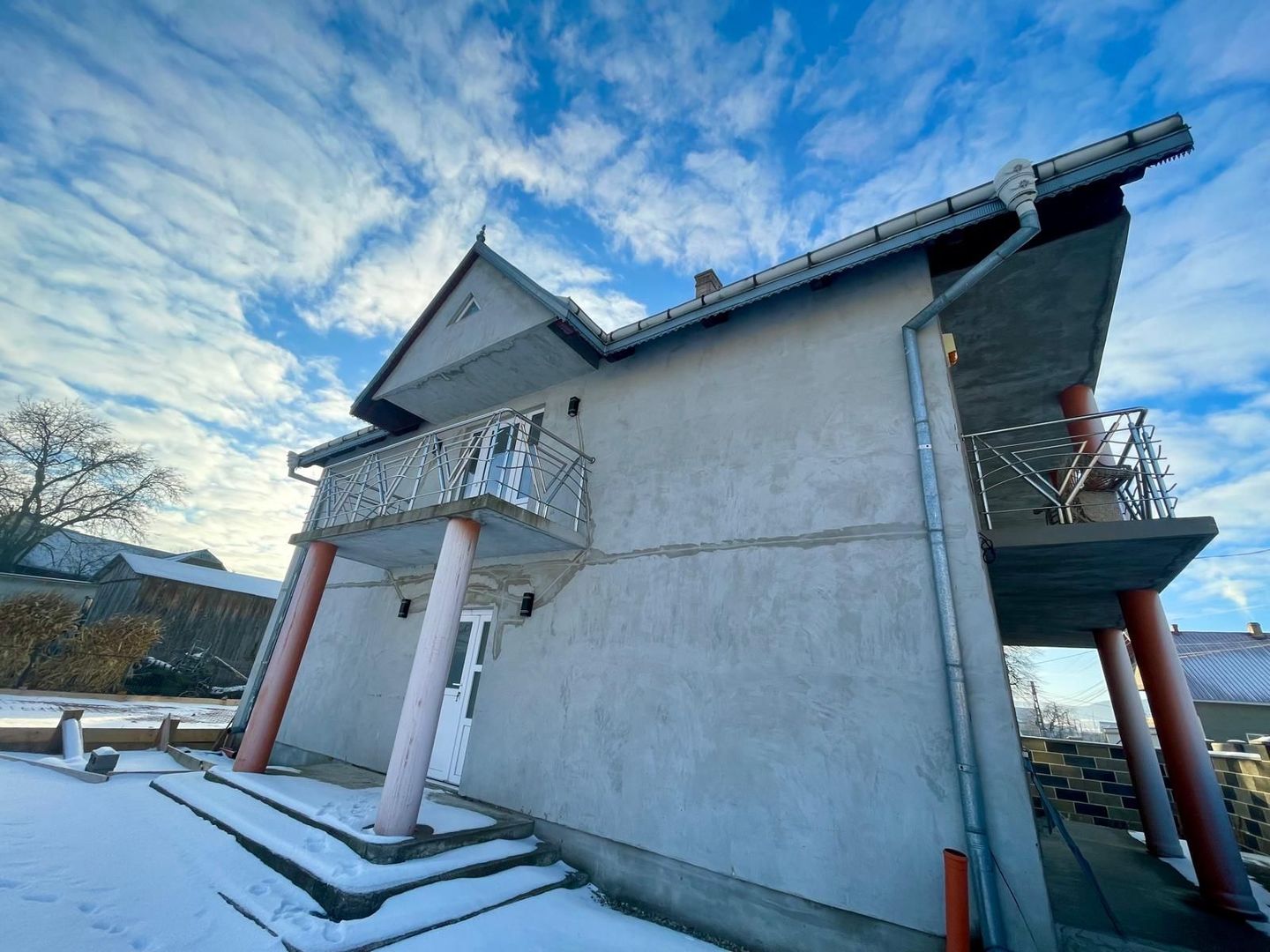 🏡 Casă modernă cu 15 ari teren | Zonă liniștită | Vicov de Sus - Poză 16