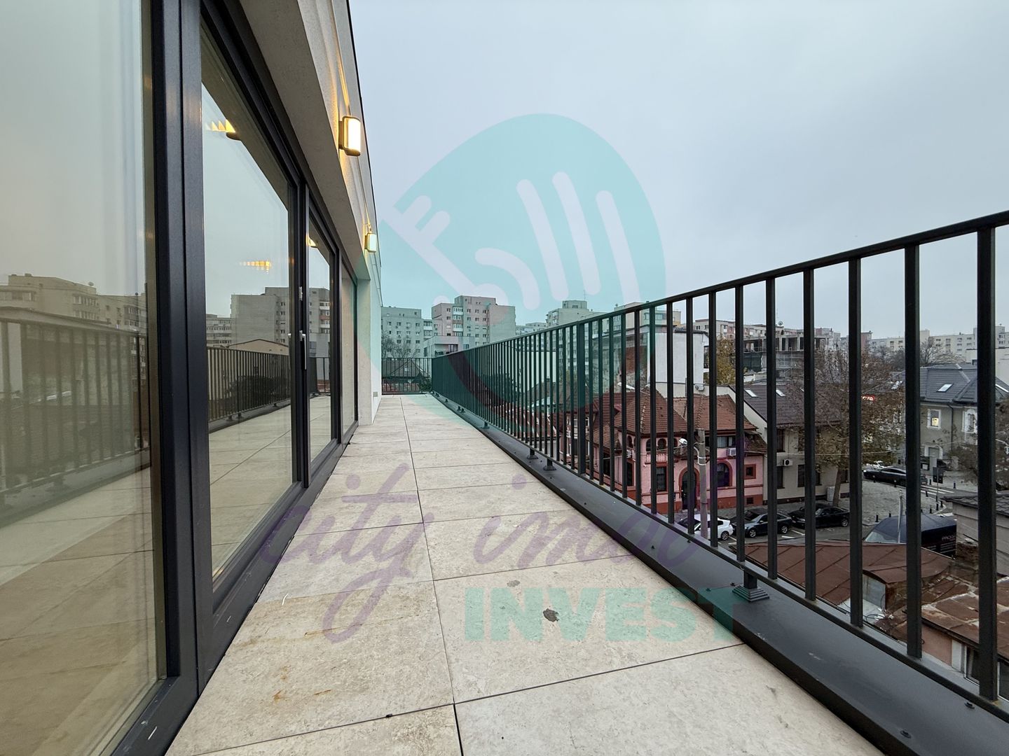 Apartament cu TERASA generoasa de 41 MP si LOC PARCARE INCLUS IN PRET - Poză 18