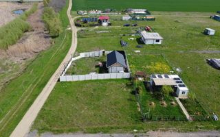 De vanzare teren pe colt cu deschidere spre balta / Berceni/Vidra - Poză 2