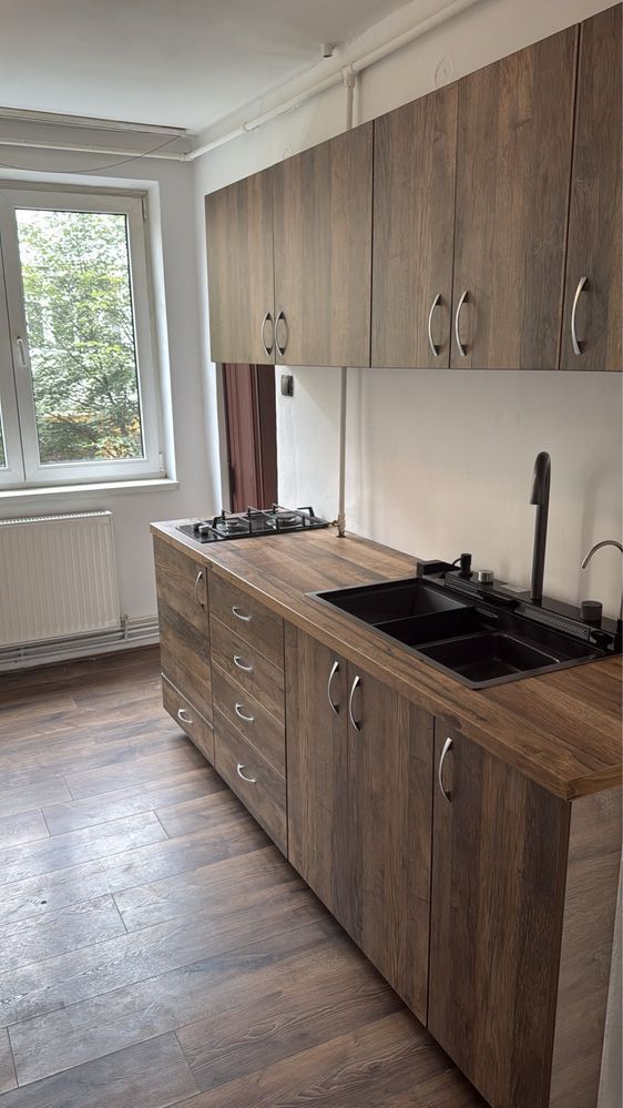 Inchiriez apartament alba iulia cetate - Poză 1