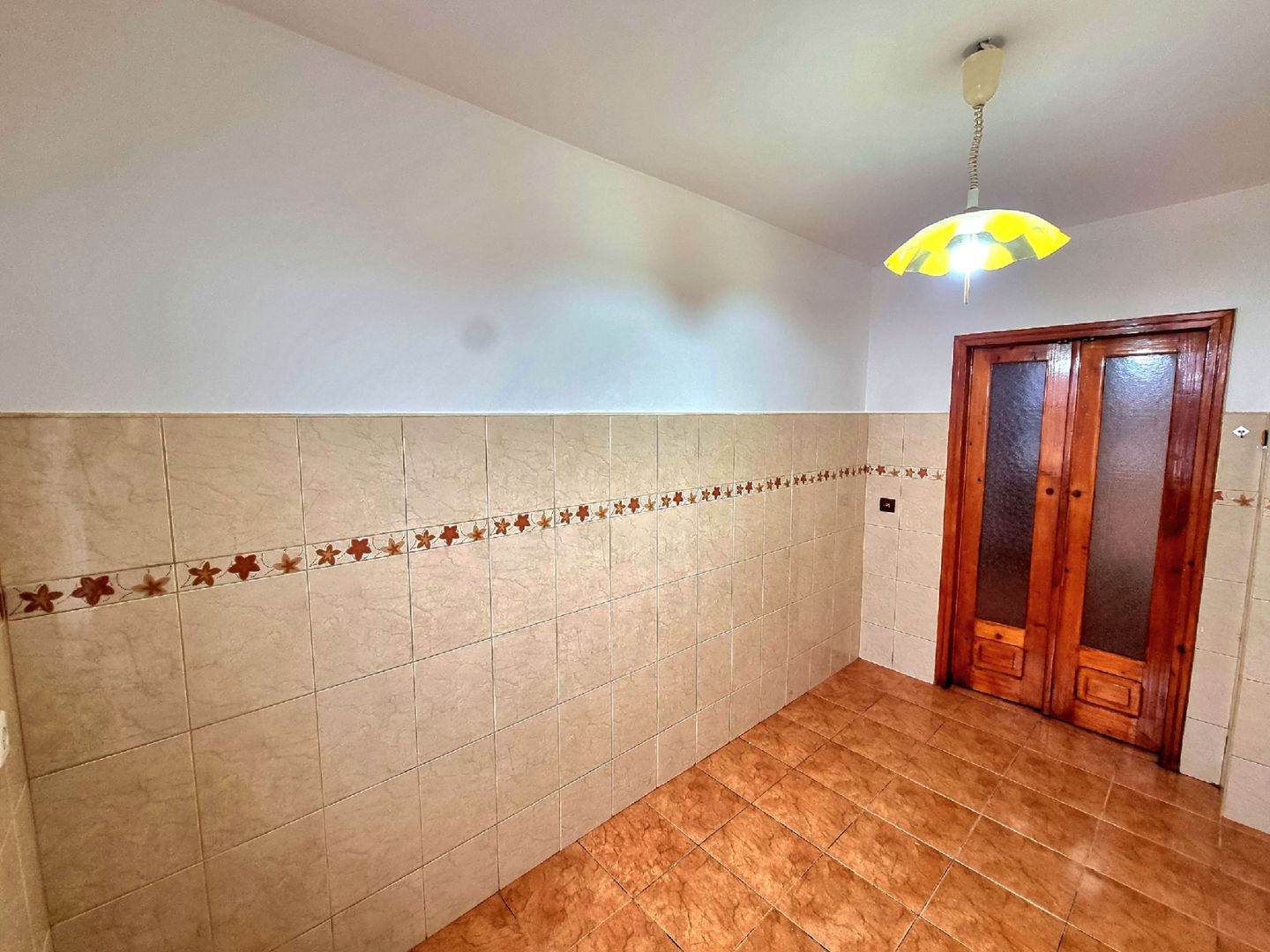 2 camere, 57 mp., Calea Martirilor, et.5/10, lift, termoizolație - Poză 4