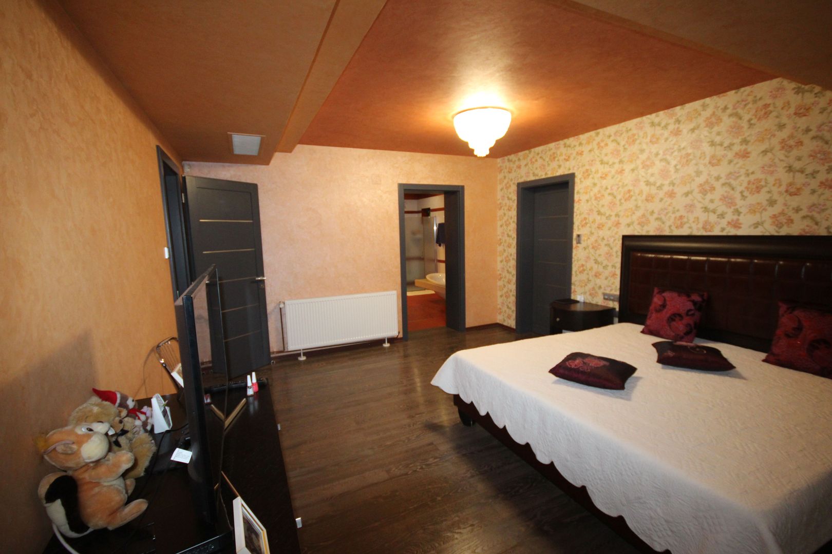 Lux la 5 minute de Iulius Twon - Poză 36