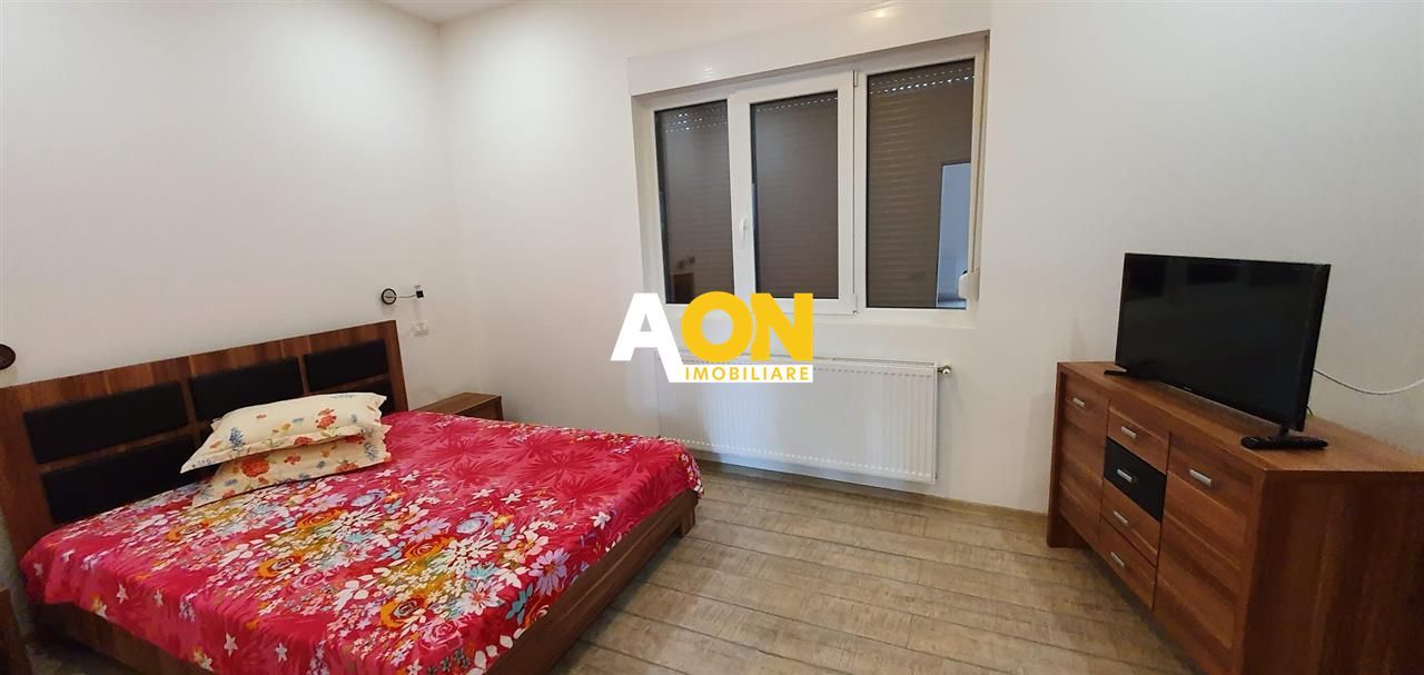 Casa 3 camere 2 bai renovata 655 mp teren Centru - Poză 12