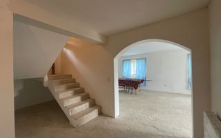 Casă la Rosu | Teren imprejmuit | Priveliste panoramica| Burla - Poză 10
