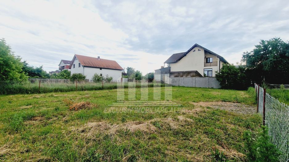 Teren intravilan de vanzare zona foarte buna in Cetate - Poză 2