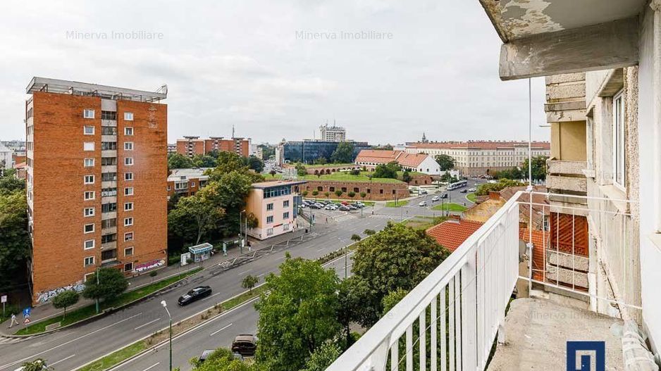Apartament 4 camere | Punctele Cardinale, Bastion, Medicina | COMISION 0 - Poză 34