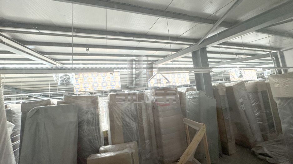 Spatiu industrial cu 4 hale/Teren 9300 mp/SU.7800 mp. - Poză 3