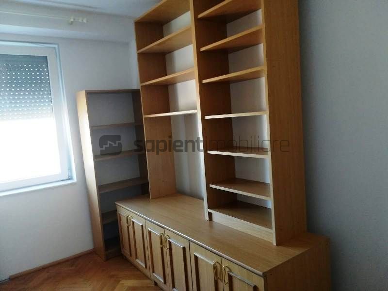 De inchiriat ap.cu 4 camere in Cantemir - Poză 12