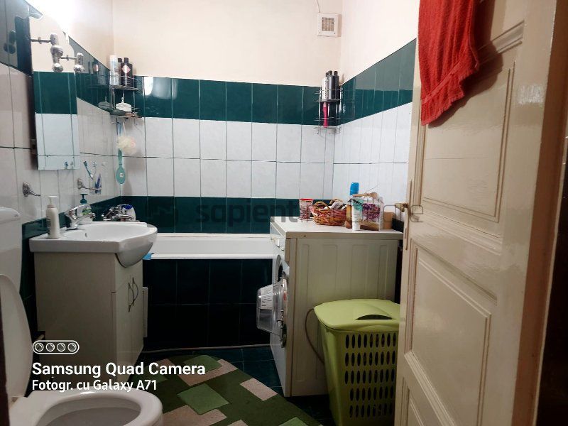 Casa cu 3 apartamente in zona Muzeului - Poză 12