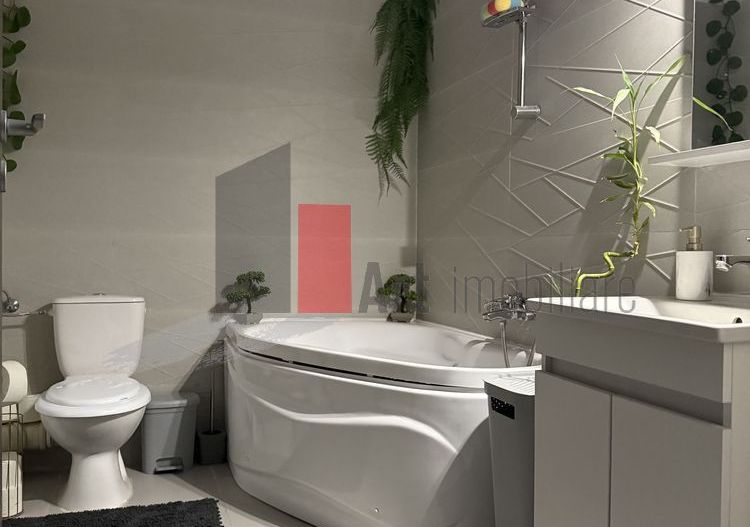 Vand ap 3 camere de lux etaj 1 , Chiajna-Str Sergent Ilie Petre - Poză 9