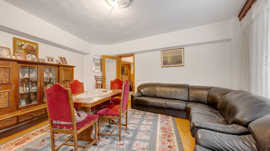 Oportunitate! Apartament 4 Camere 1 Minut Metrou Universitate - Poză 22