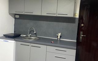 Garsoniera in zona accesibila, ideala inchiriere. - Poză 3