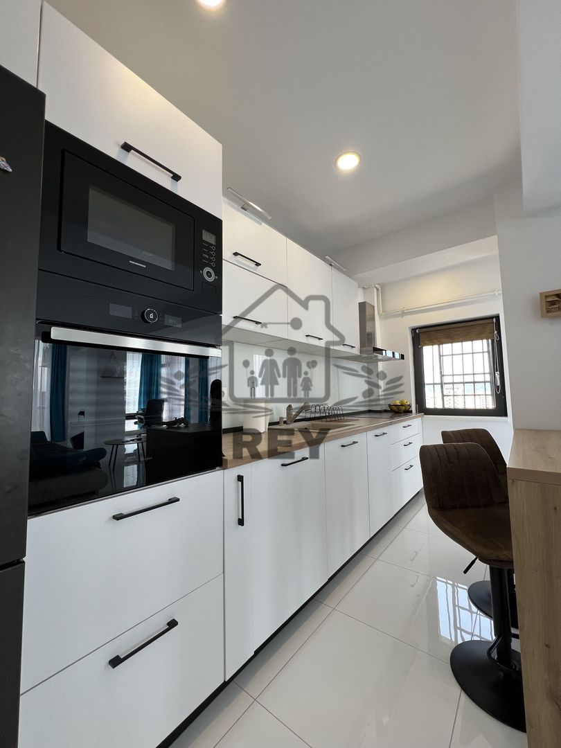 Se vinde apartament 3 camere | Doamna Stanca - Poză 5