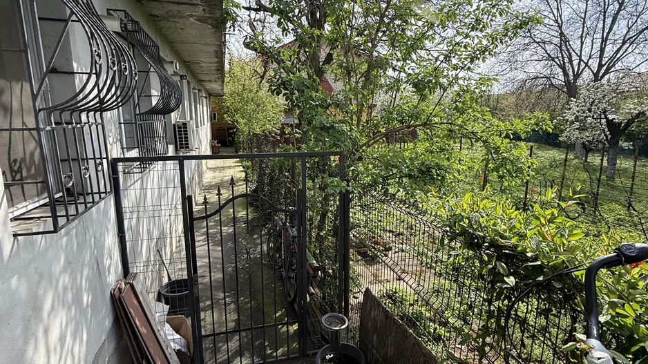 Ap 3 camere - transformat din alipirea a 2 garsoniere - 62 mp - parter - Poză 22