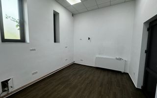 SPATIU COMERCIAL DE INCHIRIAT, 20 MP, ZONA CENTRALA, CAMPULUNG - Poză 4