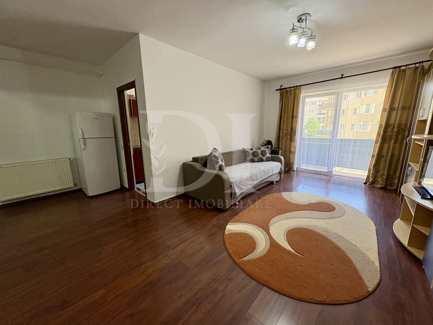 Apartament cu o camera | zona Cetatii Floresti - Poză 4