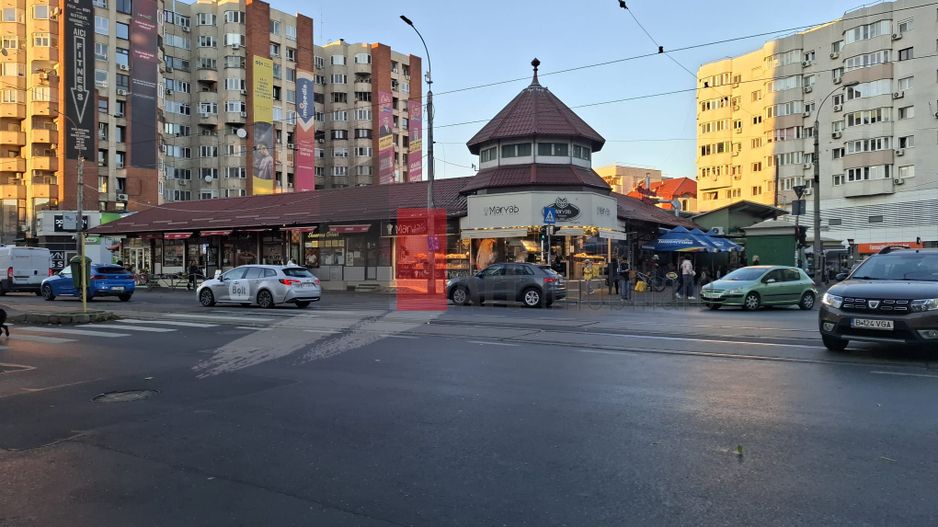 URGENT!, Piata 1 Mai, VIZIBILITATE,  TRAFIC PIETONAL SI AUTO, NEGOCIABIL - Poză 1