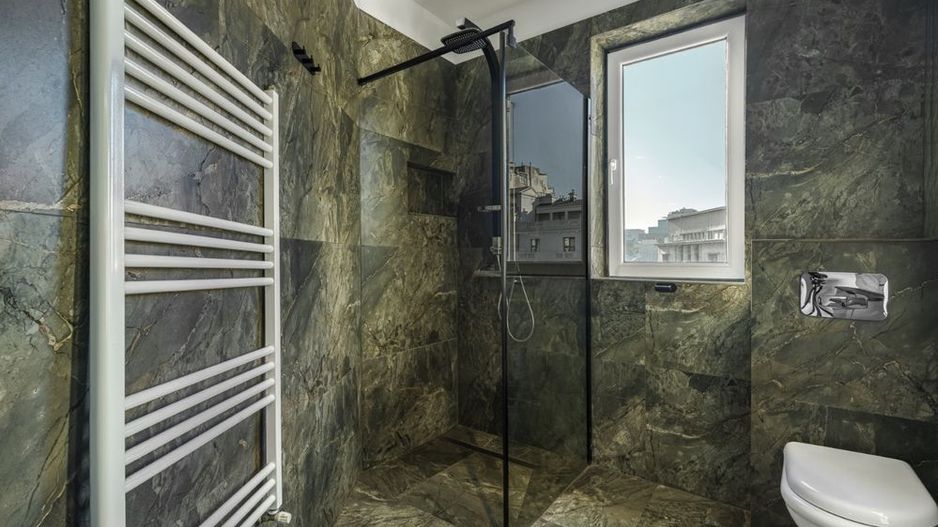 De vanzare apartament stradal Bd. Magheru - Poză 7