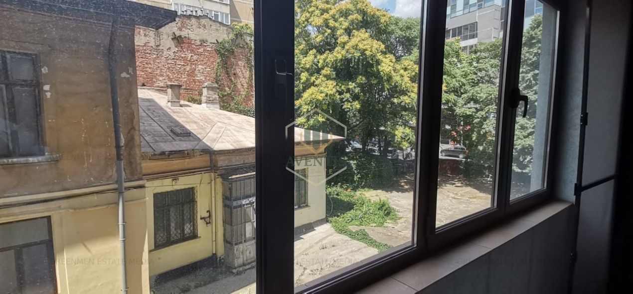 Inchiriere apartament trei camere, semidecomandat, Mosilor - Poză 36