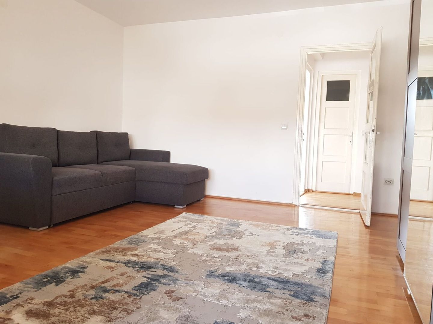 apartament cu 2 camere - Poză 13
