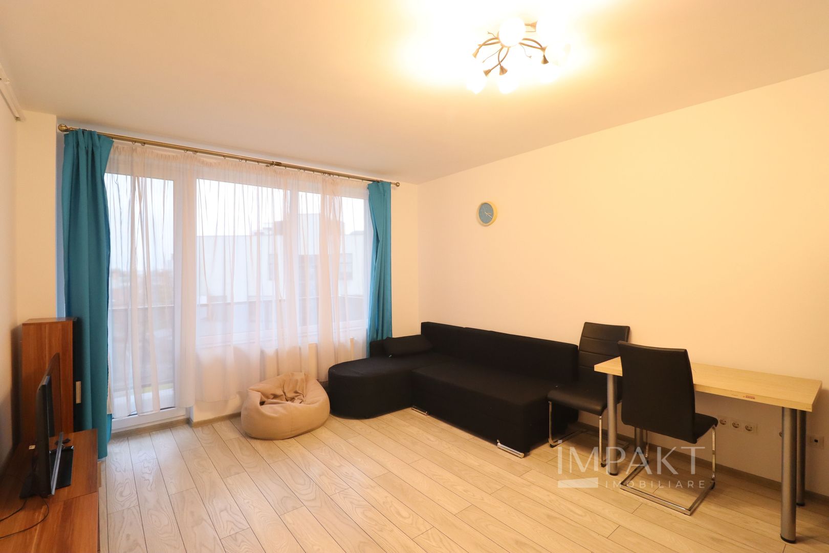 Apartament tip studio cu nisa de dormit, Piata 1 Mai! - Poză 1