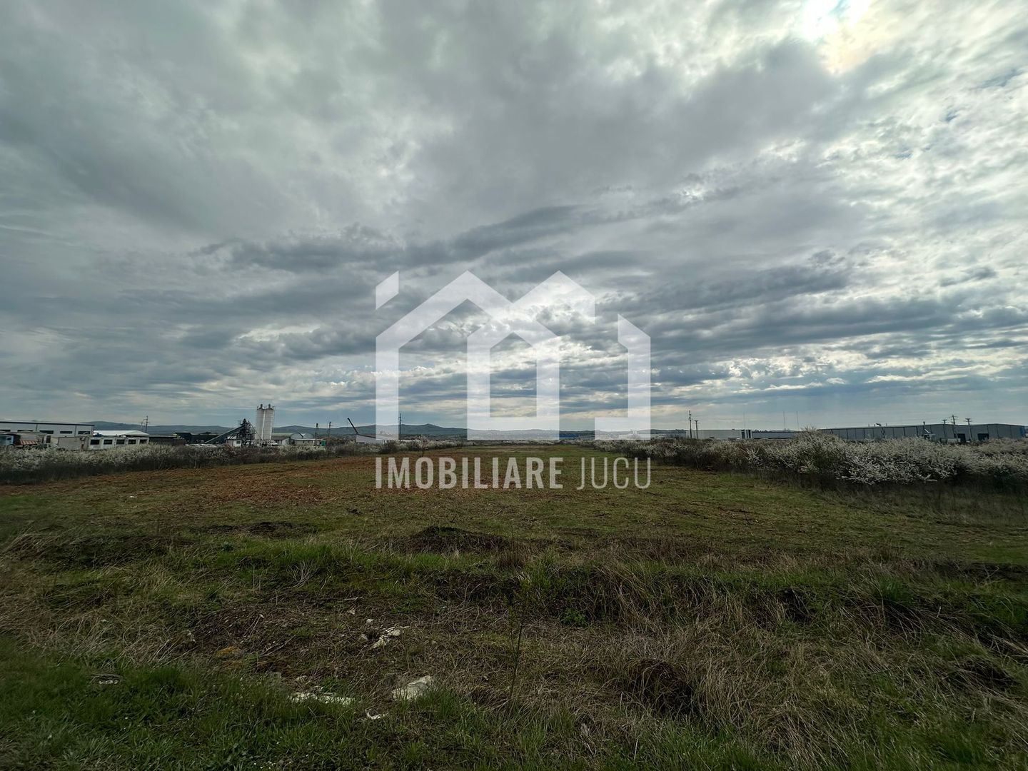 Teren Intravilan Industrial 5755mp - Bontida - Poză 5