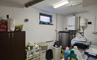 Casă individuala cu 5 camere, 270 mp, Tractorul - zona Coresi - Poză 31