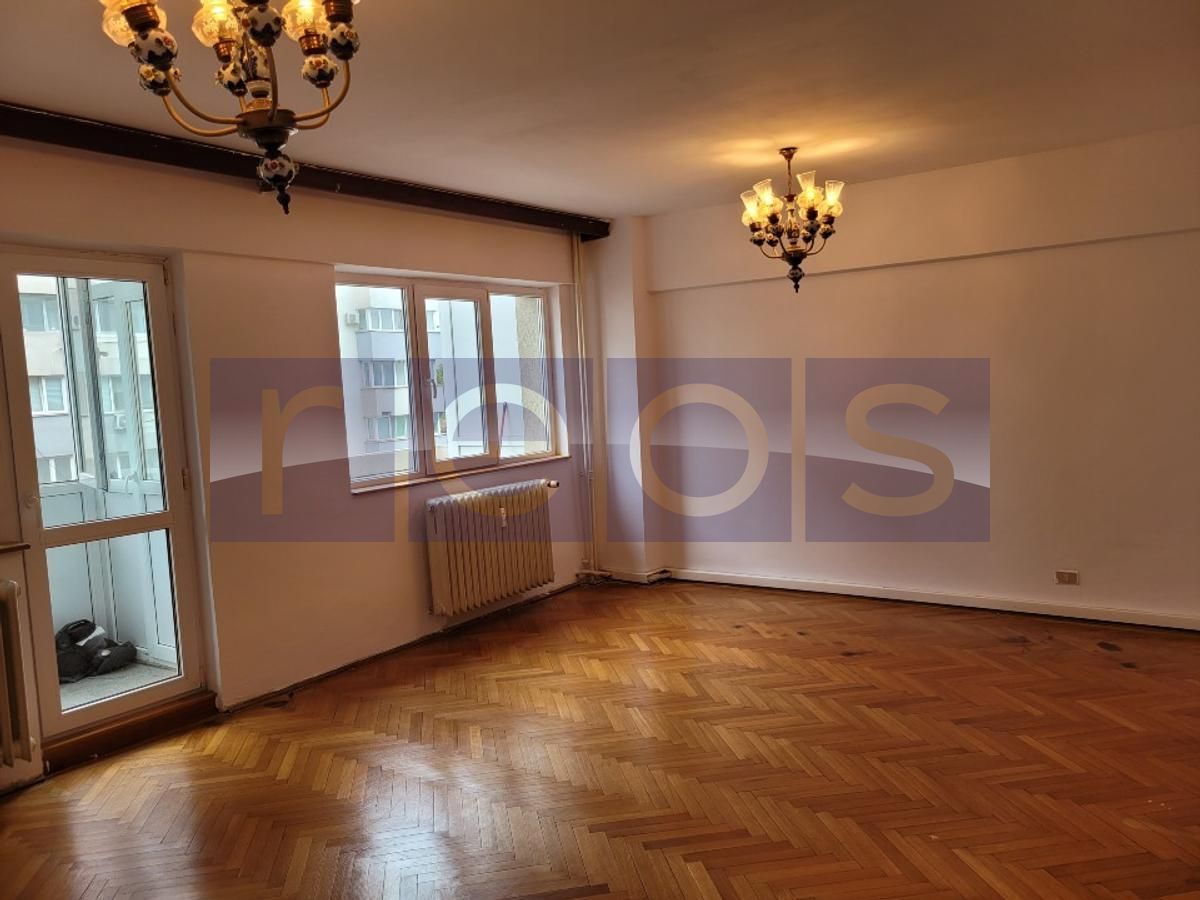 DE VANZARE 4 CAMERE DECOMANDAT- DOROBANTI - ETAJ 3 - VEDERE BILATERALA - Poză 2