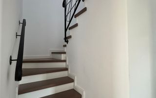 Casa moderna si spatioasa cu 4 camere si curte - zona Horpaz - 890€ - Poză 12