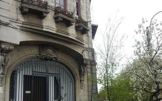 Apartament elegant in vila din perioada interbelica - Poză 17