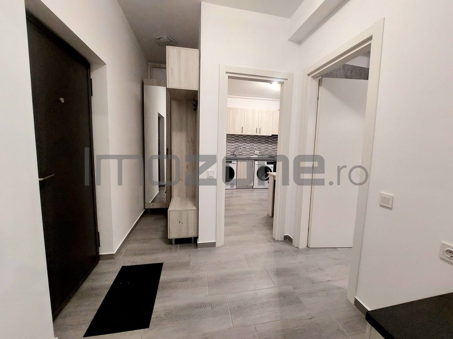 Garsoniera, 42 mp, decomandata, bucatarie 11 mp, mobilata/utilata - Poză 6