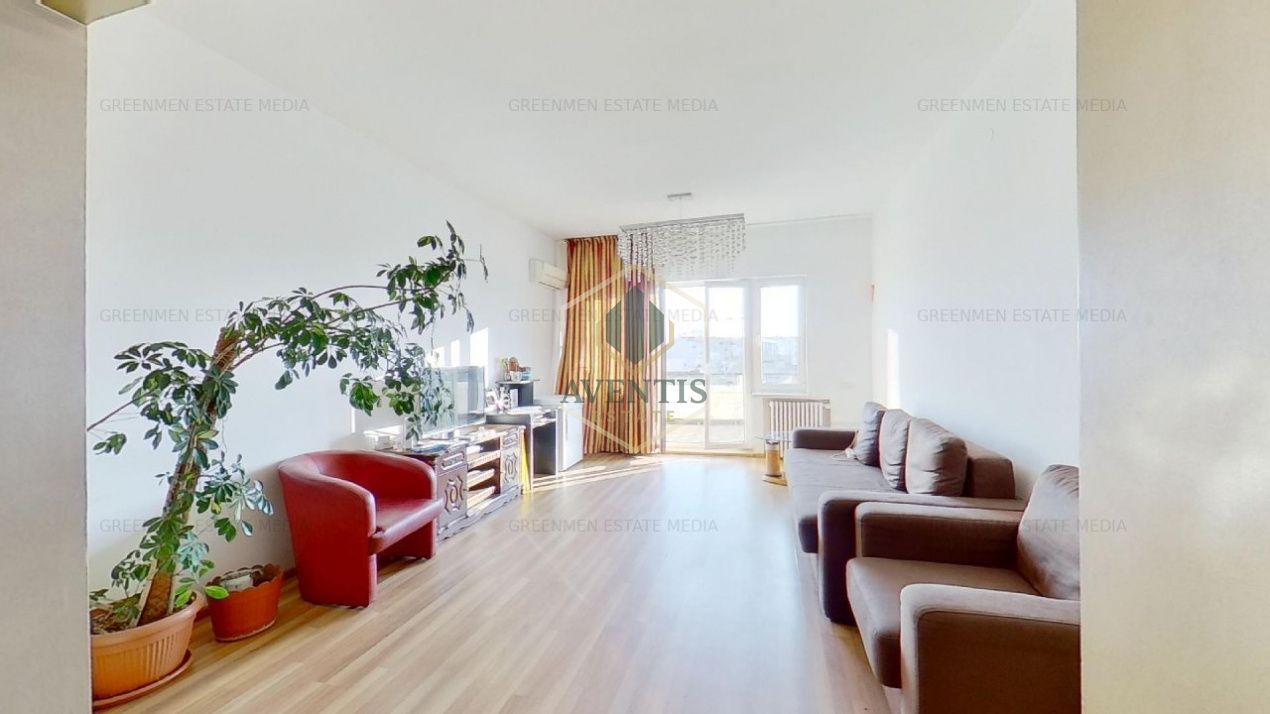 Blvd. Balcescu langa metrou Universitate, 4 camere, terasa de 50mp, 3 bai - Poză 2