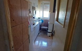 BRASADAS vinde ap 3 cam etaj 3/4 14 Mai. - Poză 2