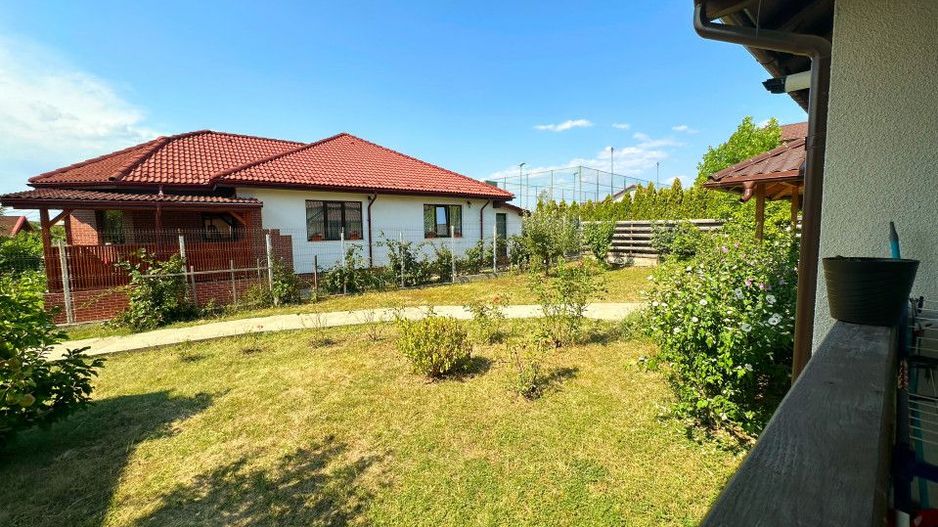 Inchiriere Casa pe parter 3 camere la 1,5 km de Lidl Trivale - Poză 2