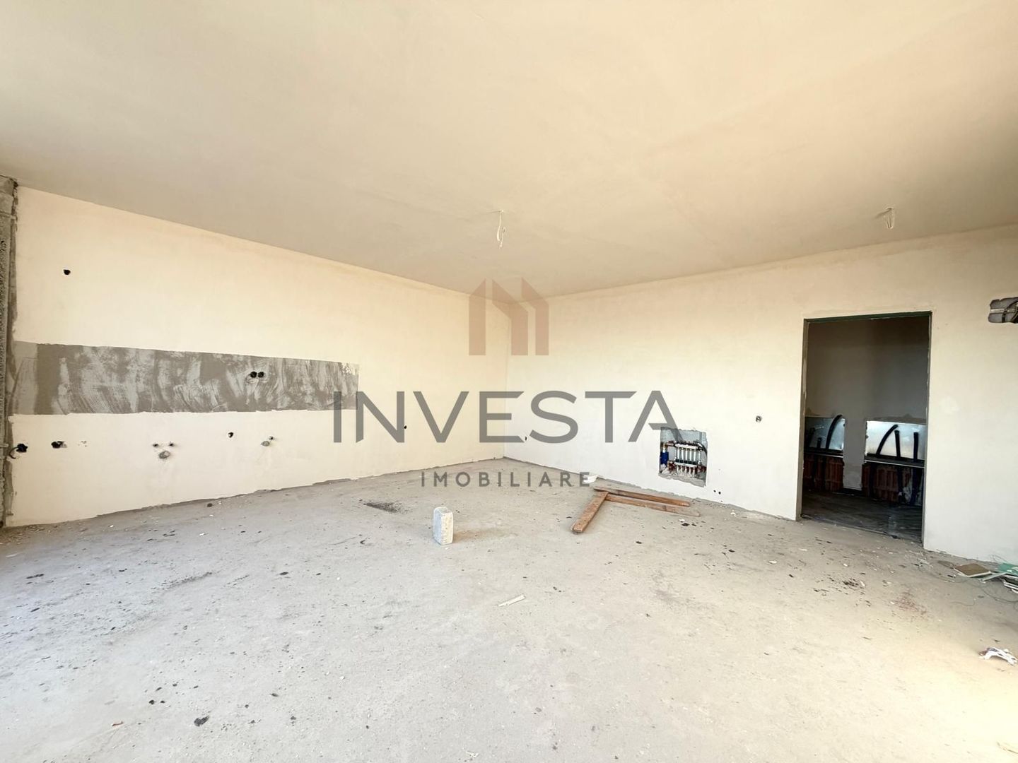 Apartament cu 2 camere semifinisat ! - Poză 2