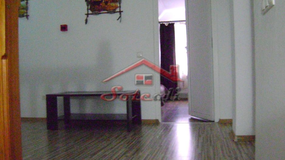 Pensiune de vanzare P+E Busteni - central - Poză 20