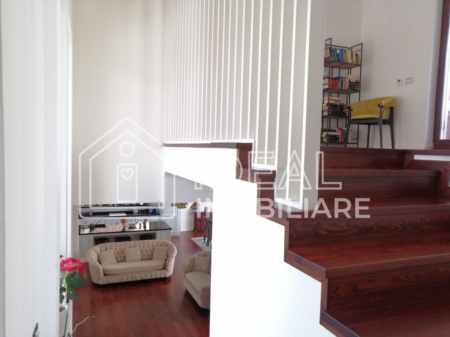 Vila cu 4 camere si teren de 700 mp, in Gusterita - Poză 15