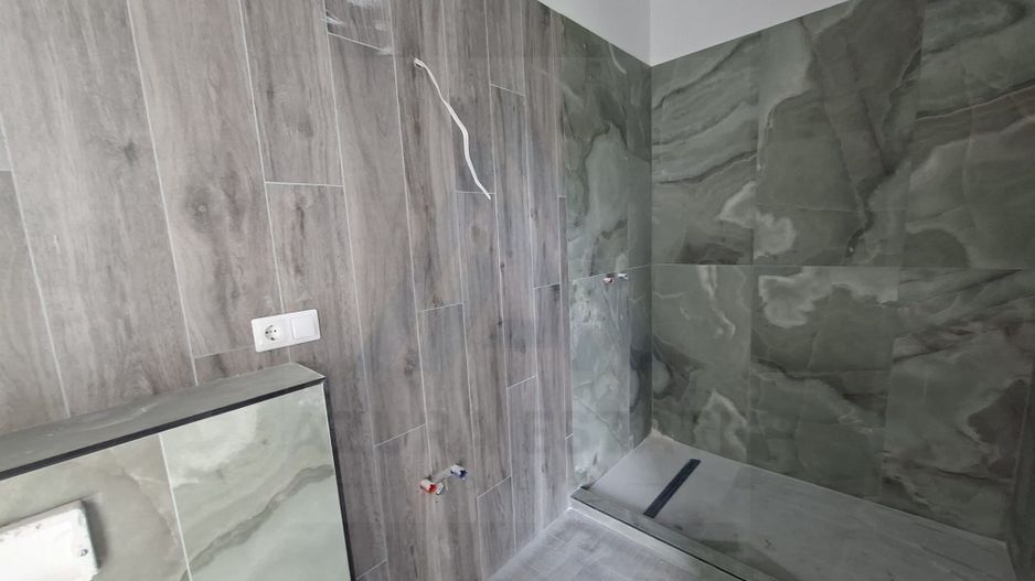 Casa premium cu teren 815 mp terasa balcon si garaj zona Selimbar - Poză 13