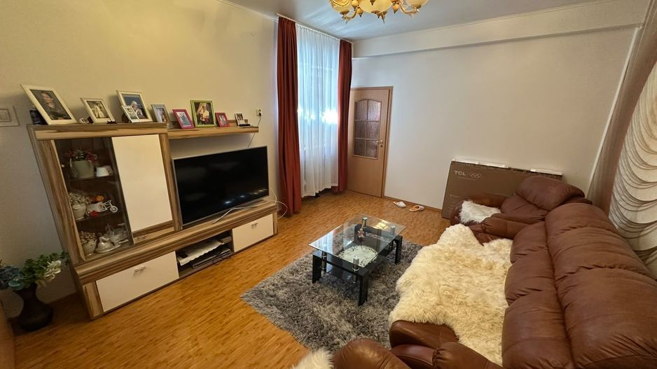 Piața Victoriei – Iacob Felix | 2 camere | Parter - Poză 2
