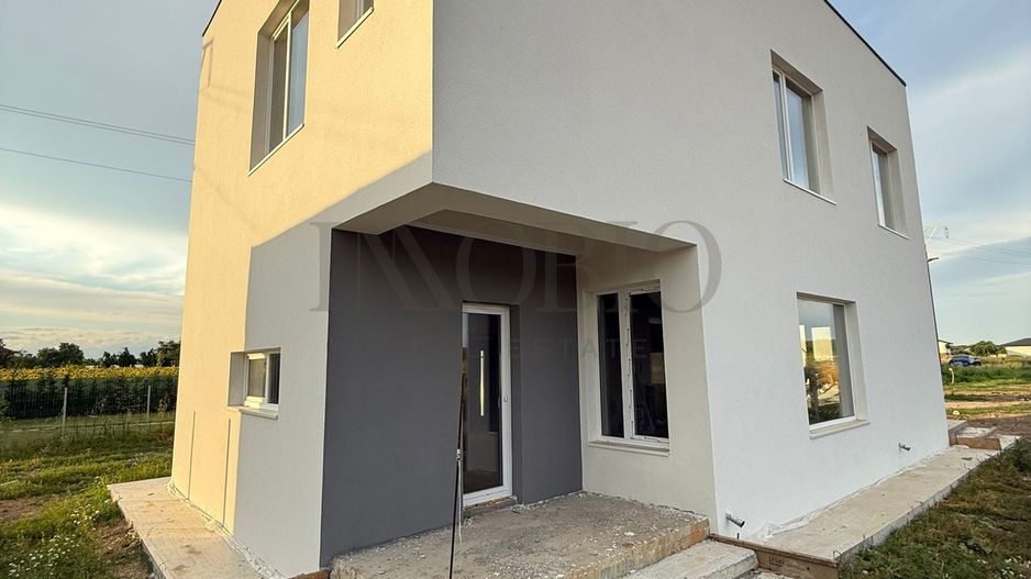 Case Noi în Ansamblu Privat | Strada Plevnei | 5 Locuințe | - Poză 3
