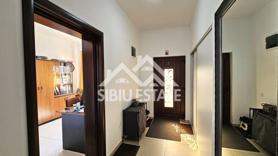 Casa generoasa 5 dormitoare, pivnita, mansarda hobby - Poză 4