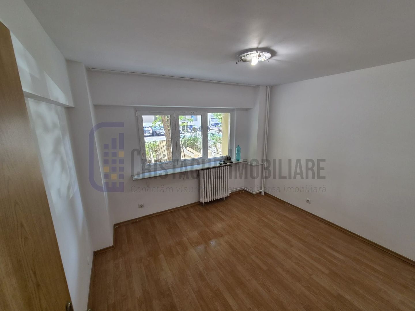 Spatiu birou | PARTER | 3 camere | 2 bai | Calea Calarasilor - Poză 3